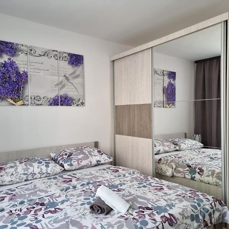 Lavanda Ливно Экстерьер фото